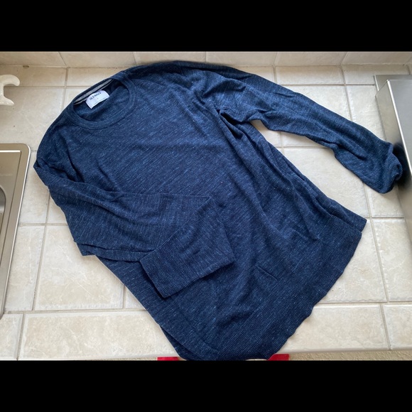 Mavy Blue Sweater - Picture 2 of 2